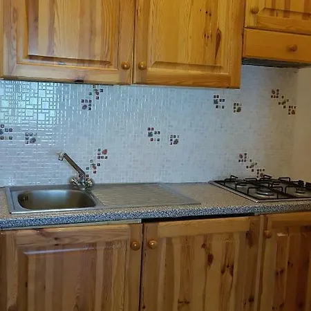 Apartament Crotto Caraco